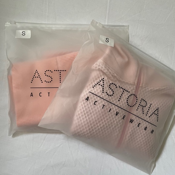 ASTORIA Seamless Activewear leggings - Picture 3 of 3